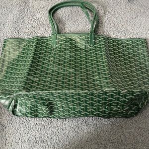 Goyard tote